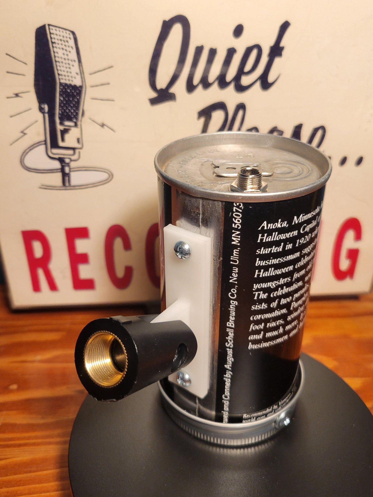 Lo Fi Beer Can Microphone - 1980 Minnesota Halloween Festival, Black Cat Graveyard