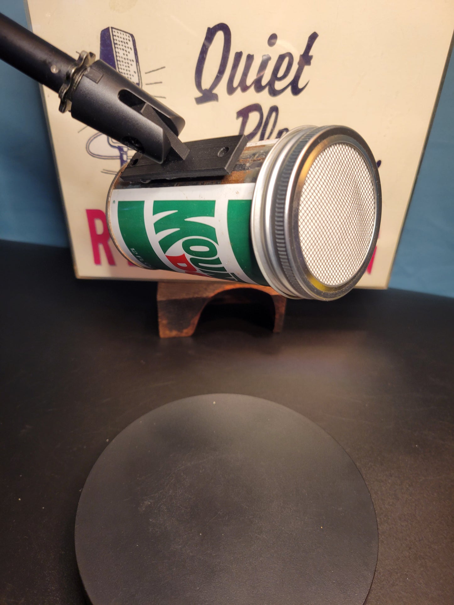 Lo Fi Soda Can Microphone - 1970s Mountain Dew