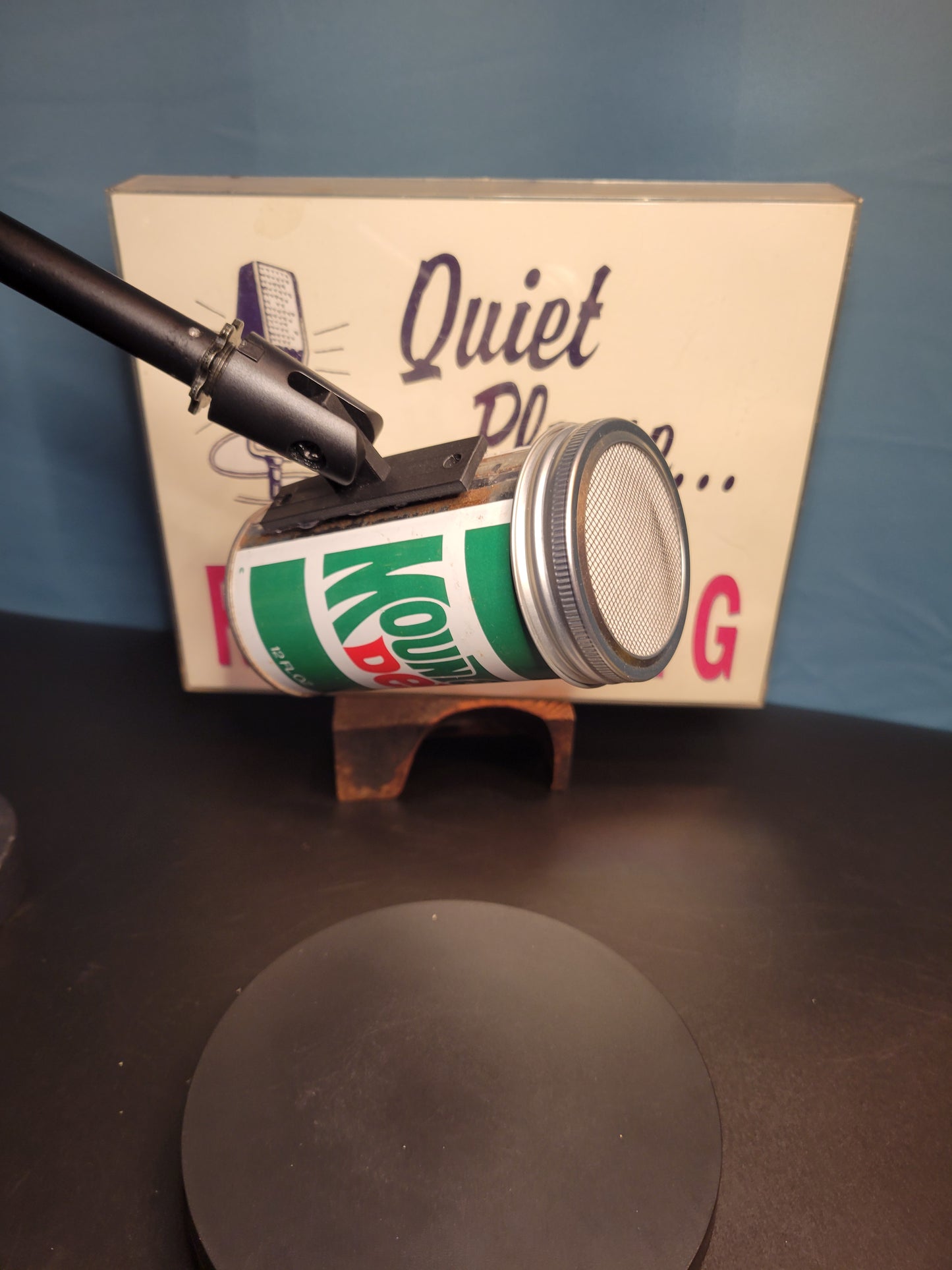 Lo Fi Soda Can Microphone - 1970s Mountain Dew
