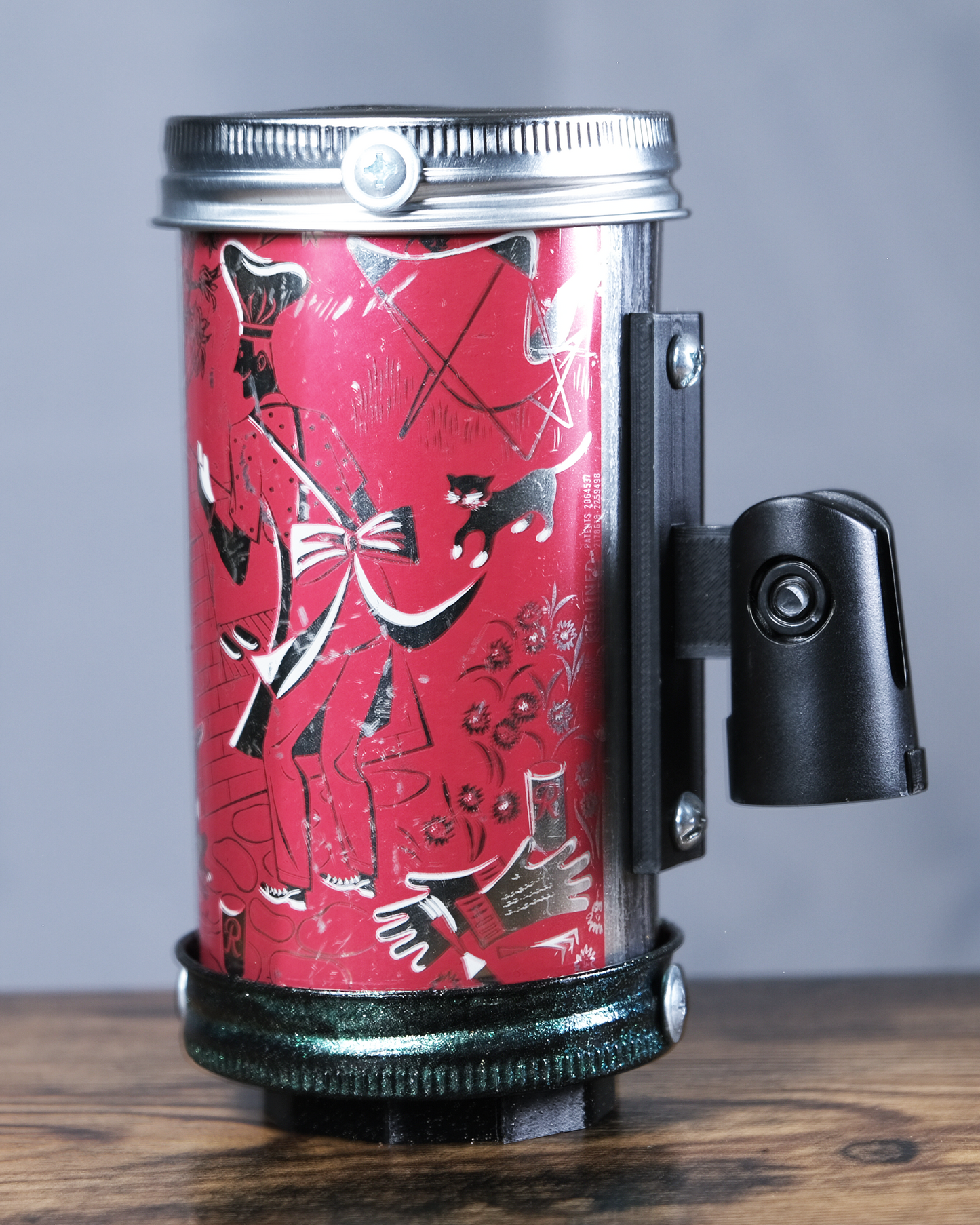 Lo Fi Beer Can Microphone - 1950s Boeing Wind Tunnel Rainier, Red BBQ House Party