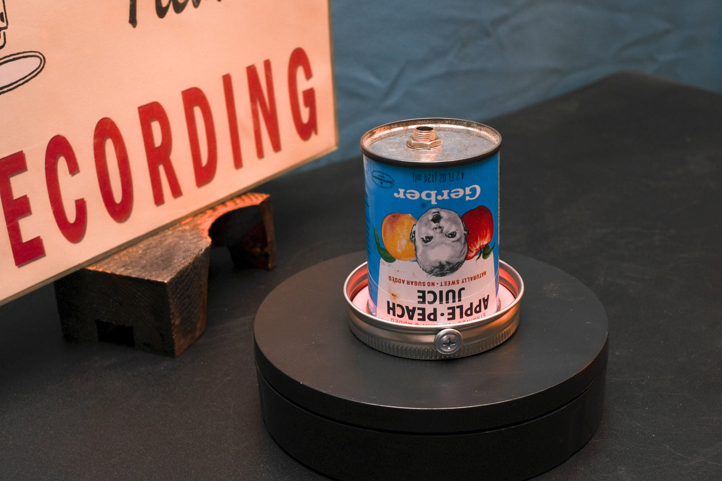 Lo Fi Can Microphone - 1970s Apple Peach Gerber Baby Juice