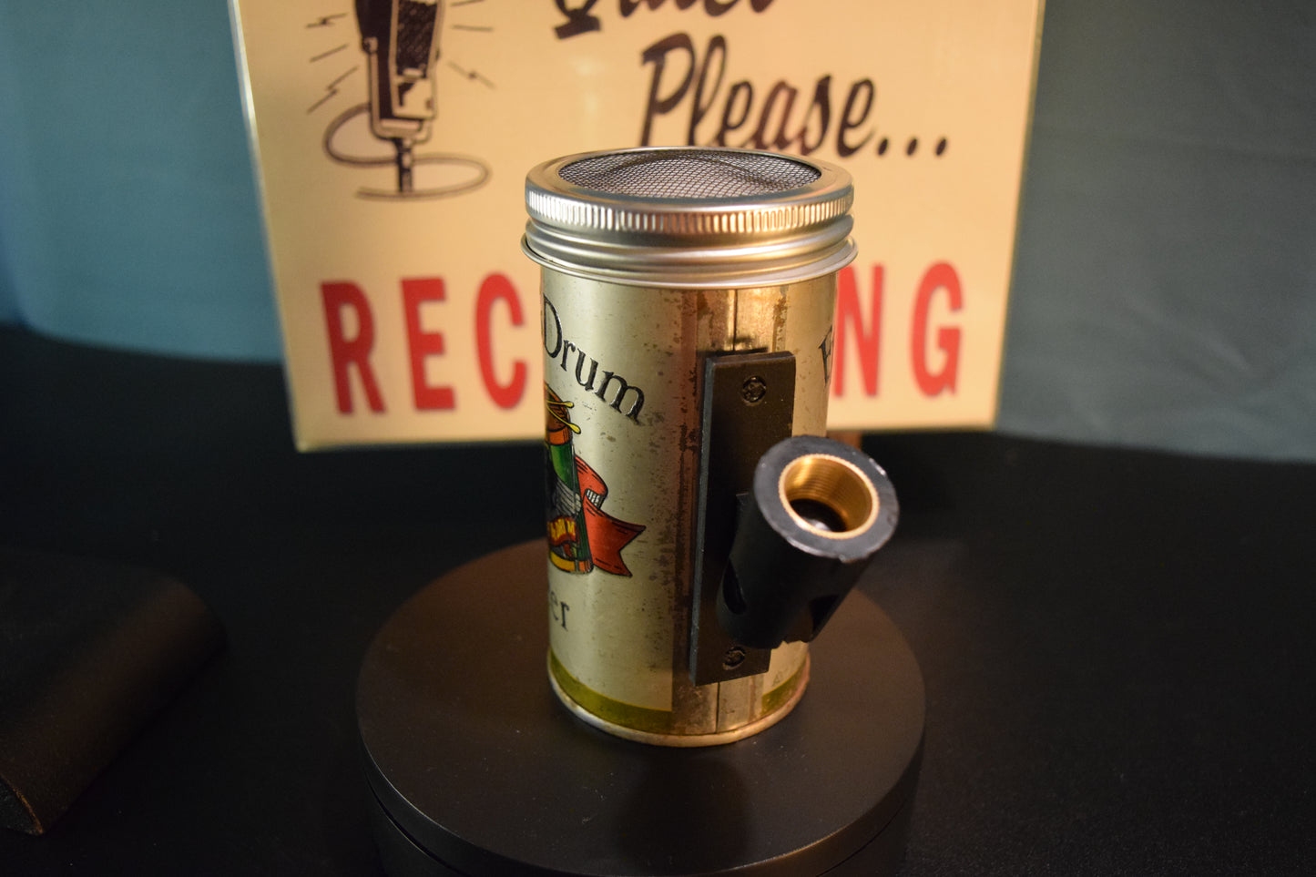 Lo Fi Beer Can Microphone - Fyfe and Drum