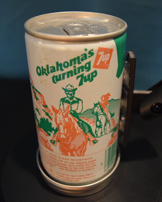 Lo Fi Soda Can Microphone - 1970s 7Up Oklahoma