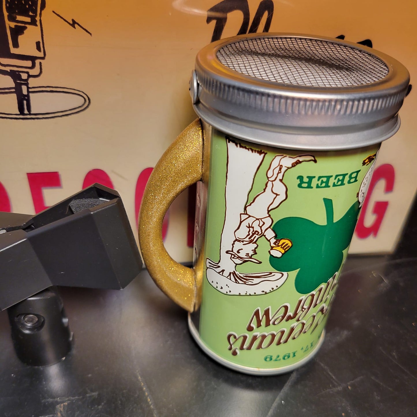 Lo Fi Beer Can Microphone - Minnesota, St. Patrick's Day O'Keenan's Erinbrew