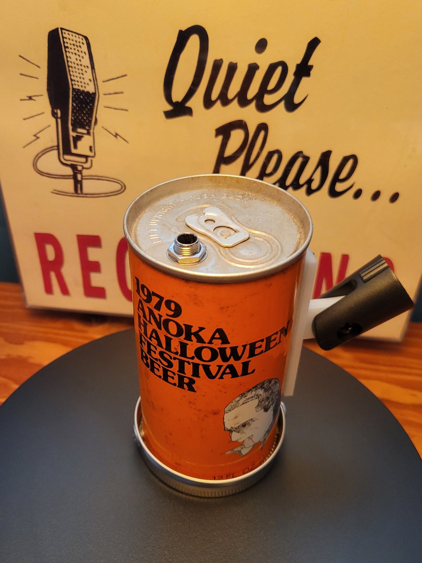 Lo Fi Beer Can Microphone - 1979 Halloween Fest, Dracula