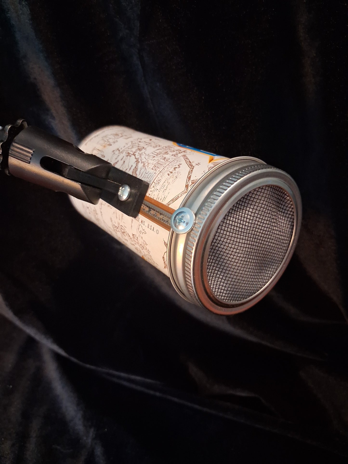 Lo Fi Beer Can Microphone - Heileman's Old Style