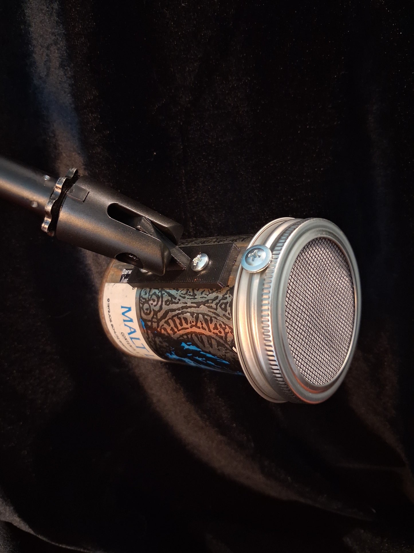 Lo Fi Beer Can Microphone - Blue Bull Tiny 8oz Schlitz