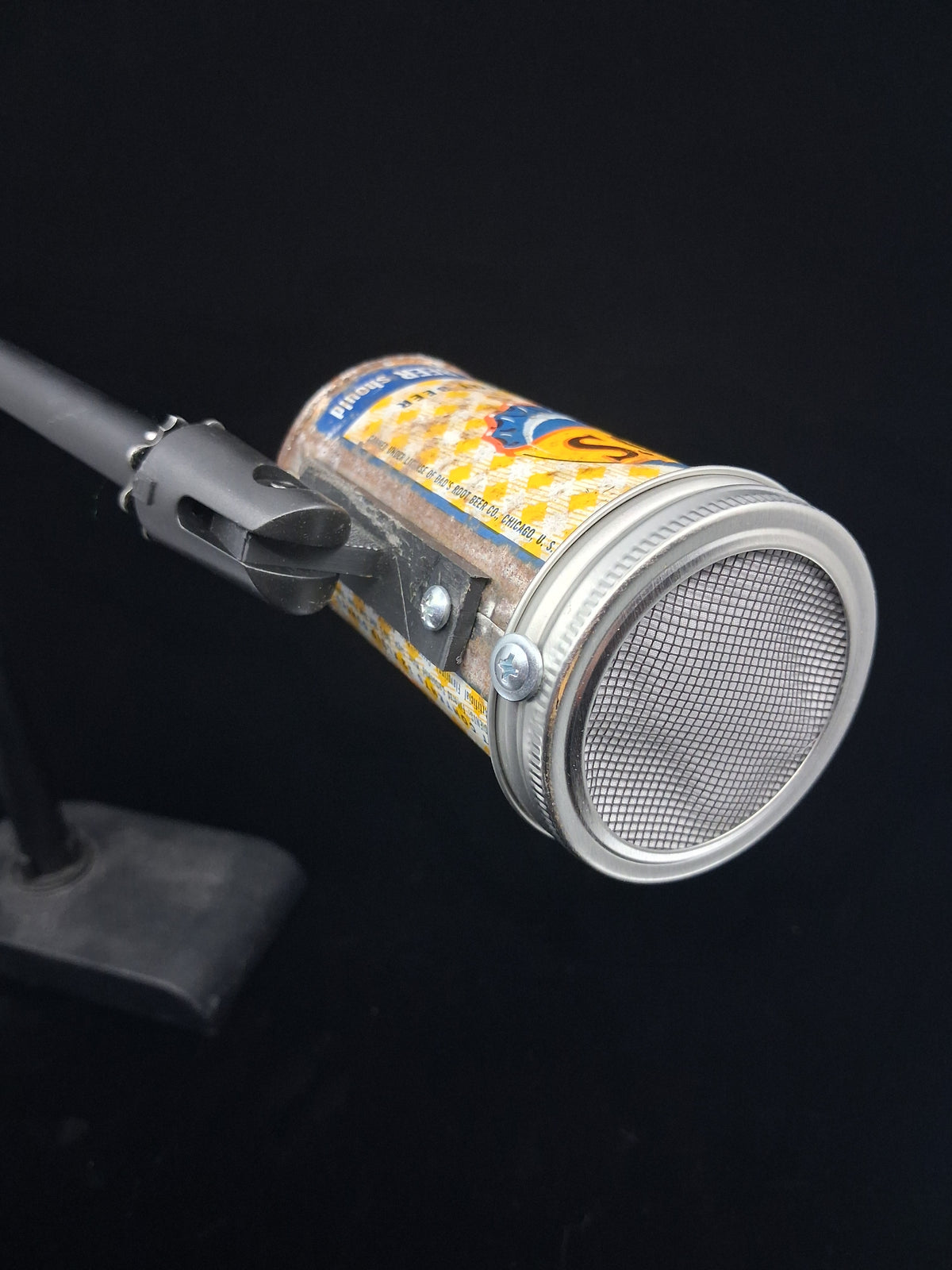 Lo Fi Soda Can Microphone - Rusty Dad's Root Beer