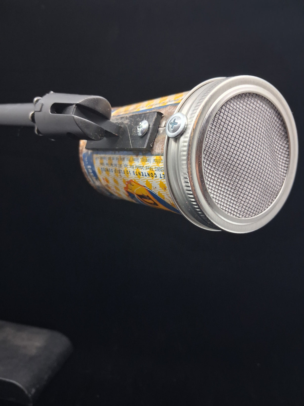Lo Fi Soda Can Microphone - Rusty Dad's Root Beer