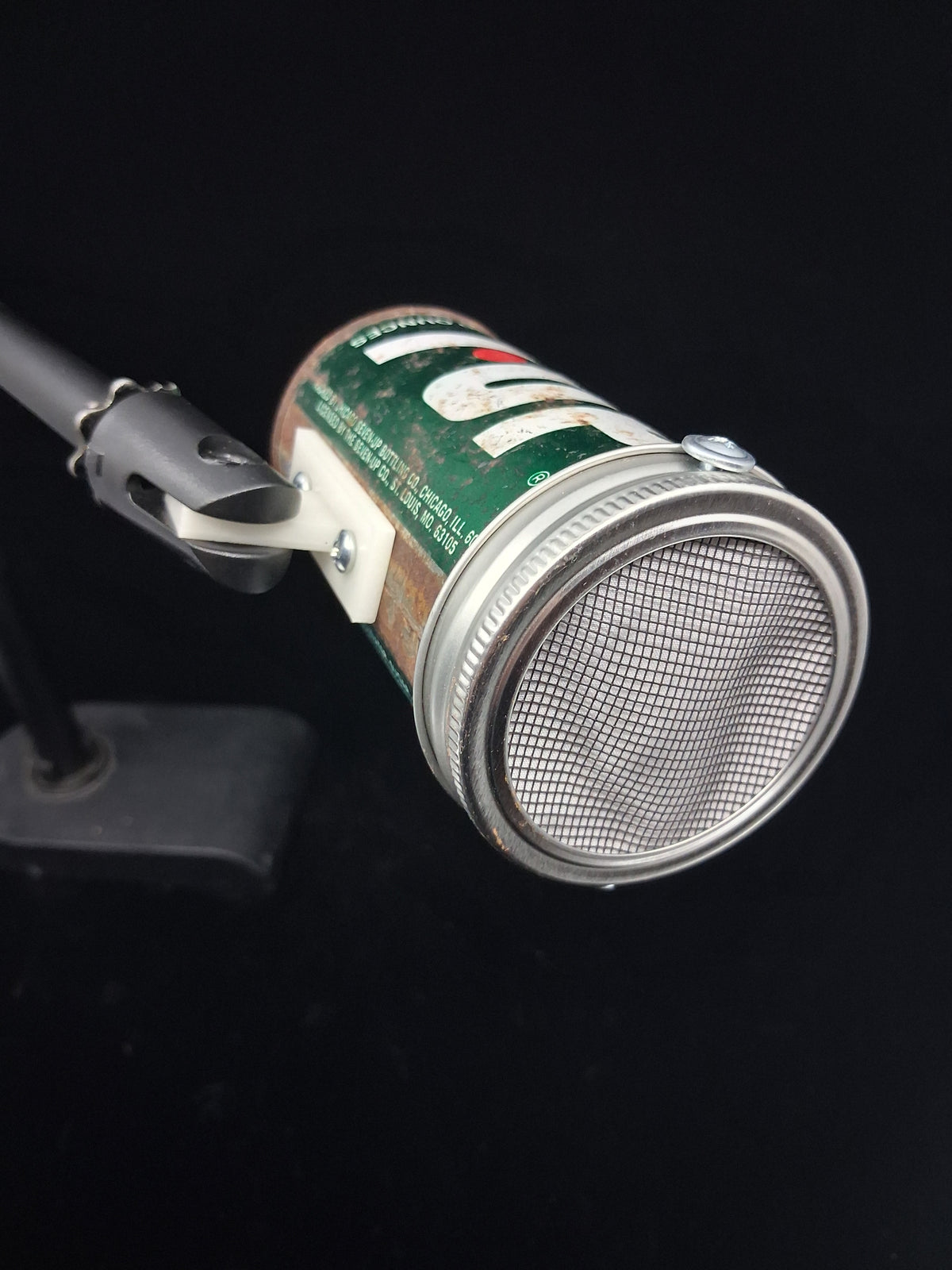 Lo Fi Soda Can Microphone - Chicago 7UP