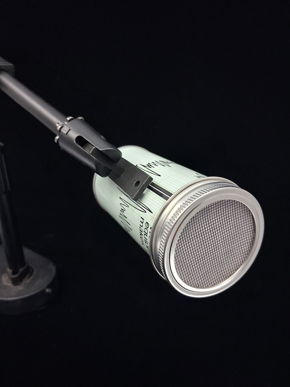 Lo Fi Beer Can Microphone - Soundwaves