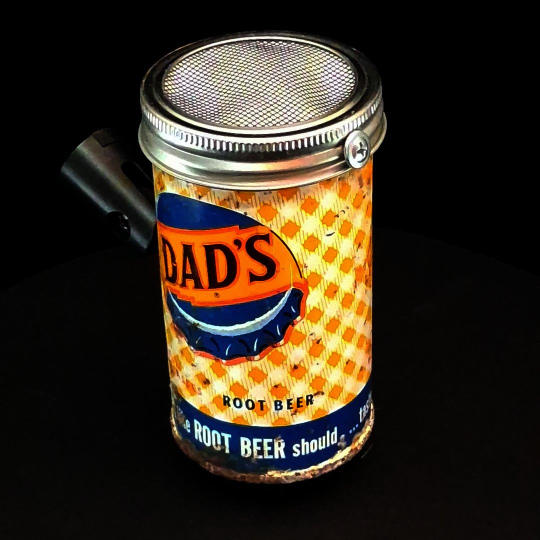Lo Fi Soda Can Microphone - Rusty Dad's Root Beer