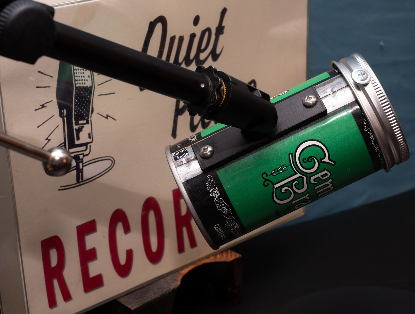 Lo Fi Beer Can Microphone - Gemeinde Brau