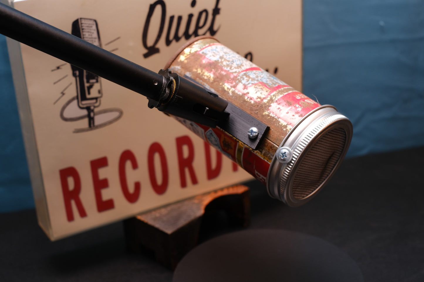 Lo Fi Beer Can Microphone - Classic Gold Budweiser
