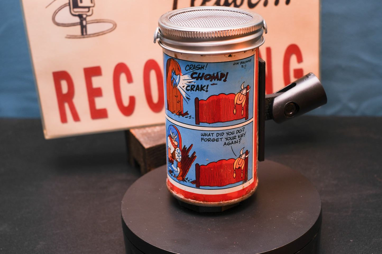 Lo Fi Soda Can Microphone - 1960s Comic Can Hagar
