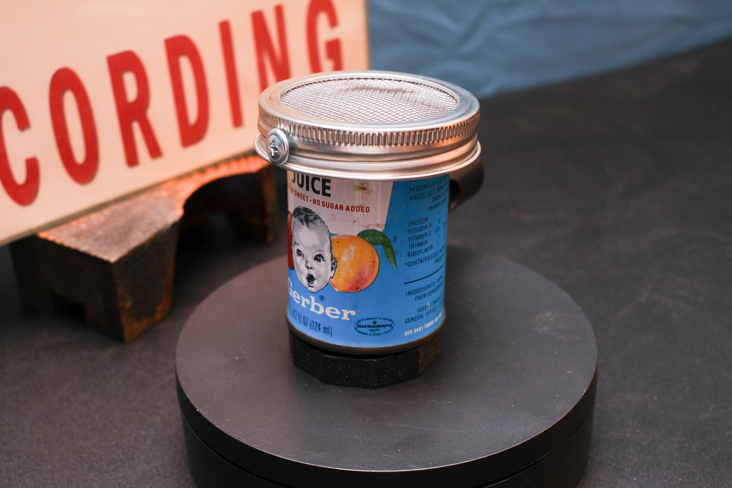 Lo Fi Can Microphone - 1970s Apple Peach Gerber Baby Juice