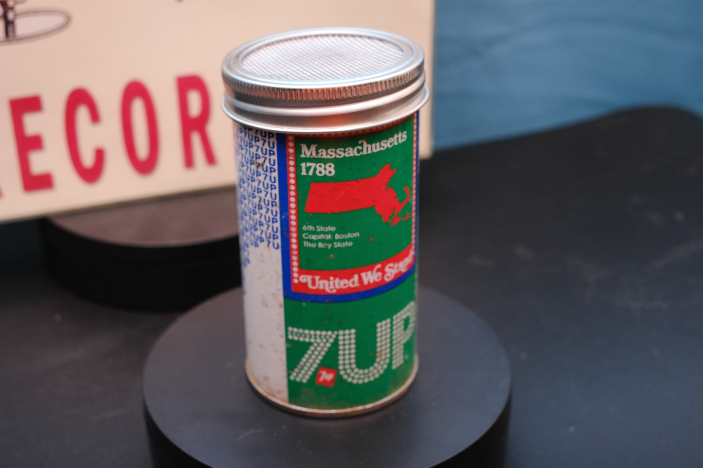 Lo Fi Soda Can Microphone - 1976 7up Massachusetts