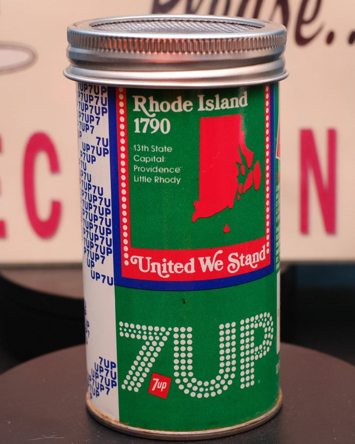 Lo Fi Soda Can Microphone - 1976 7up Rhode Island