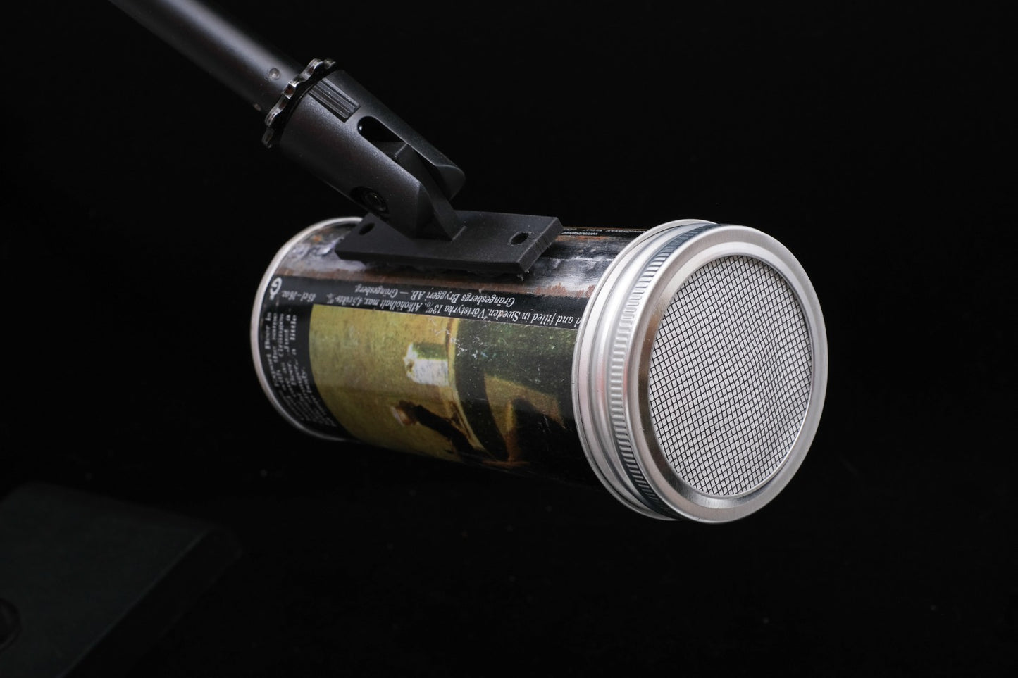 Lo Fi Beer Can Microphone - Sweden Gränges Basement Pub