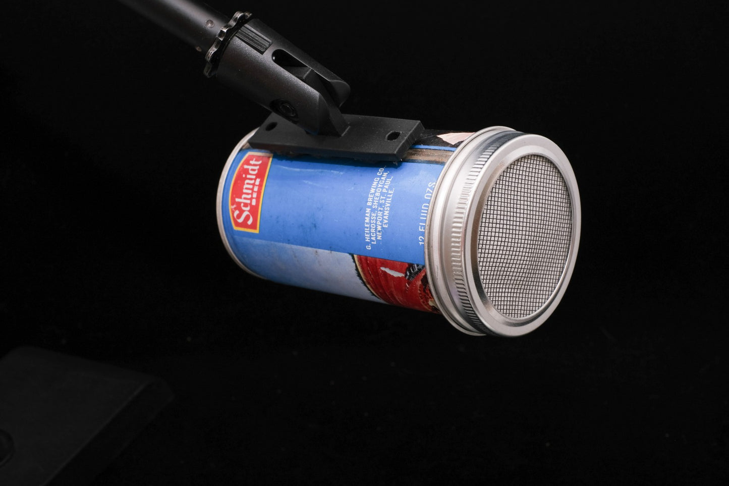 Lo Fi Beer Can Microphone - Schmidt Machines vs. Bear