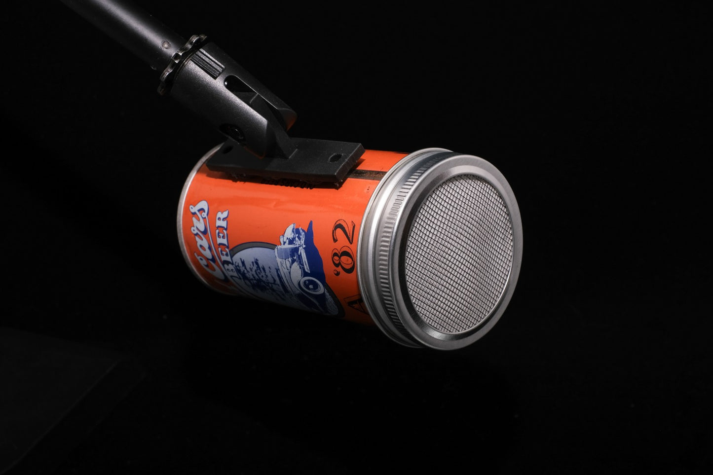 Lo Fi Beer Can Microphone - Iola 82 Old Car