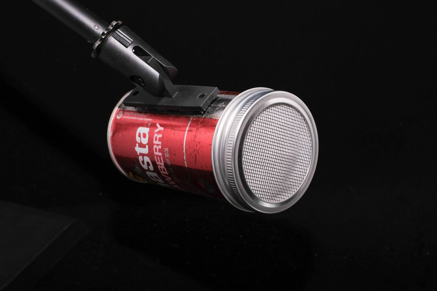 Lo Fi Soda Can Microphone - Shasta Diet Strawberry
