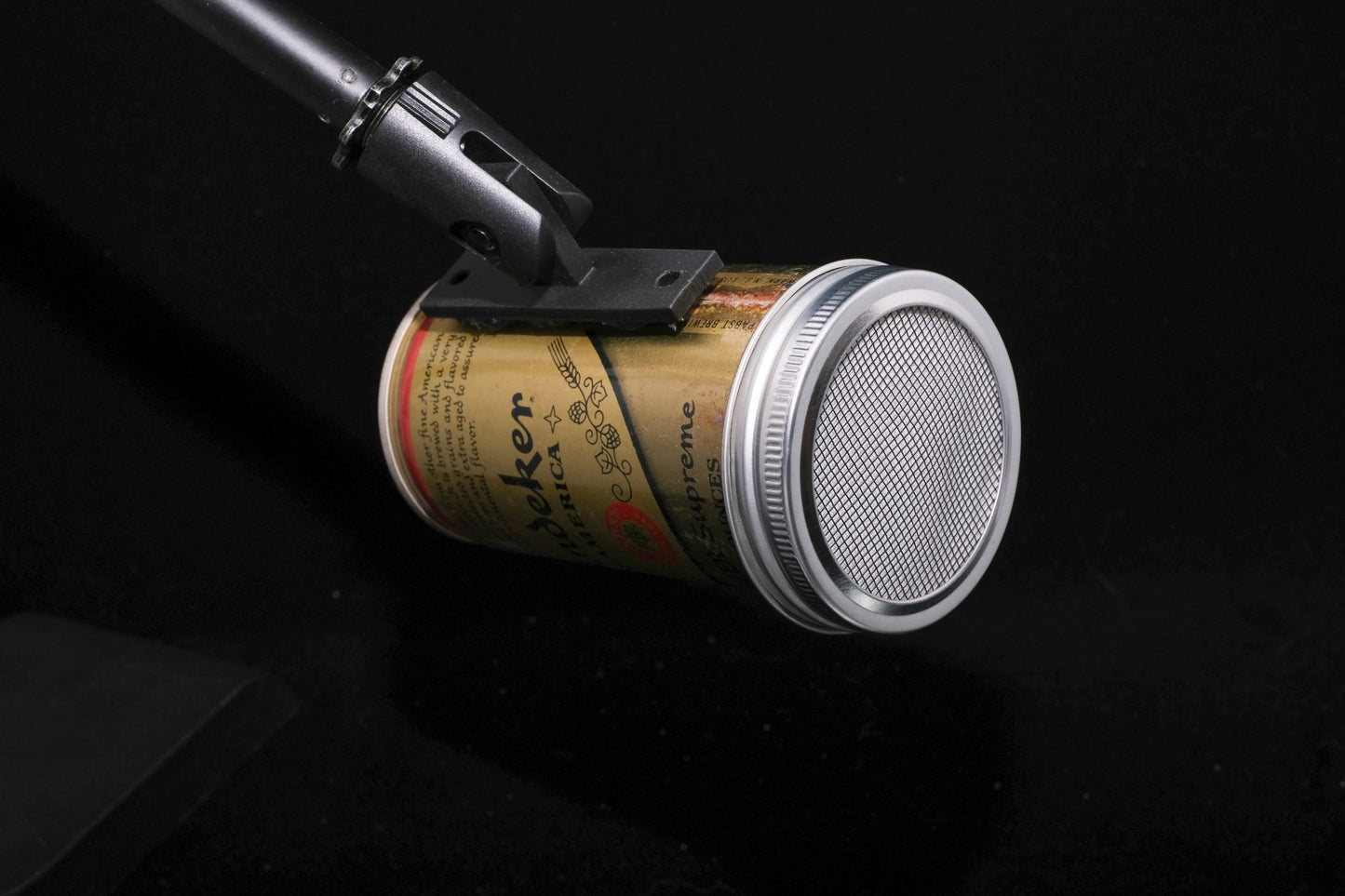 Lo Fi Beer Can Microphone - Pabst Andeker