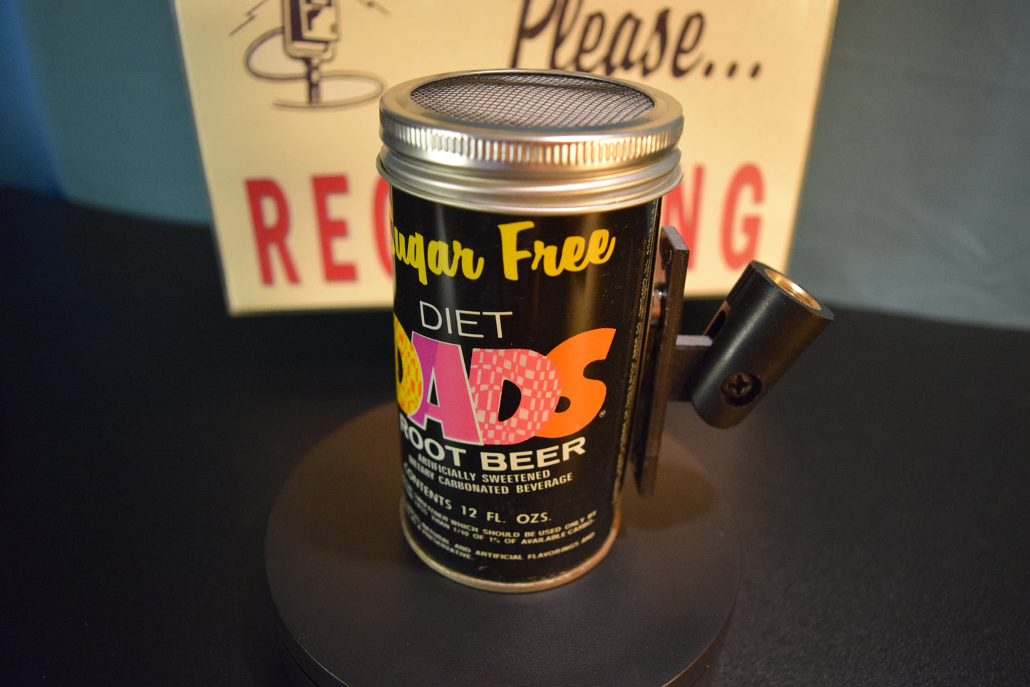 Lo Fi Soda Can Microphone - Dad's Sugar Free Root Beer