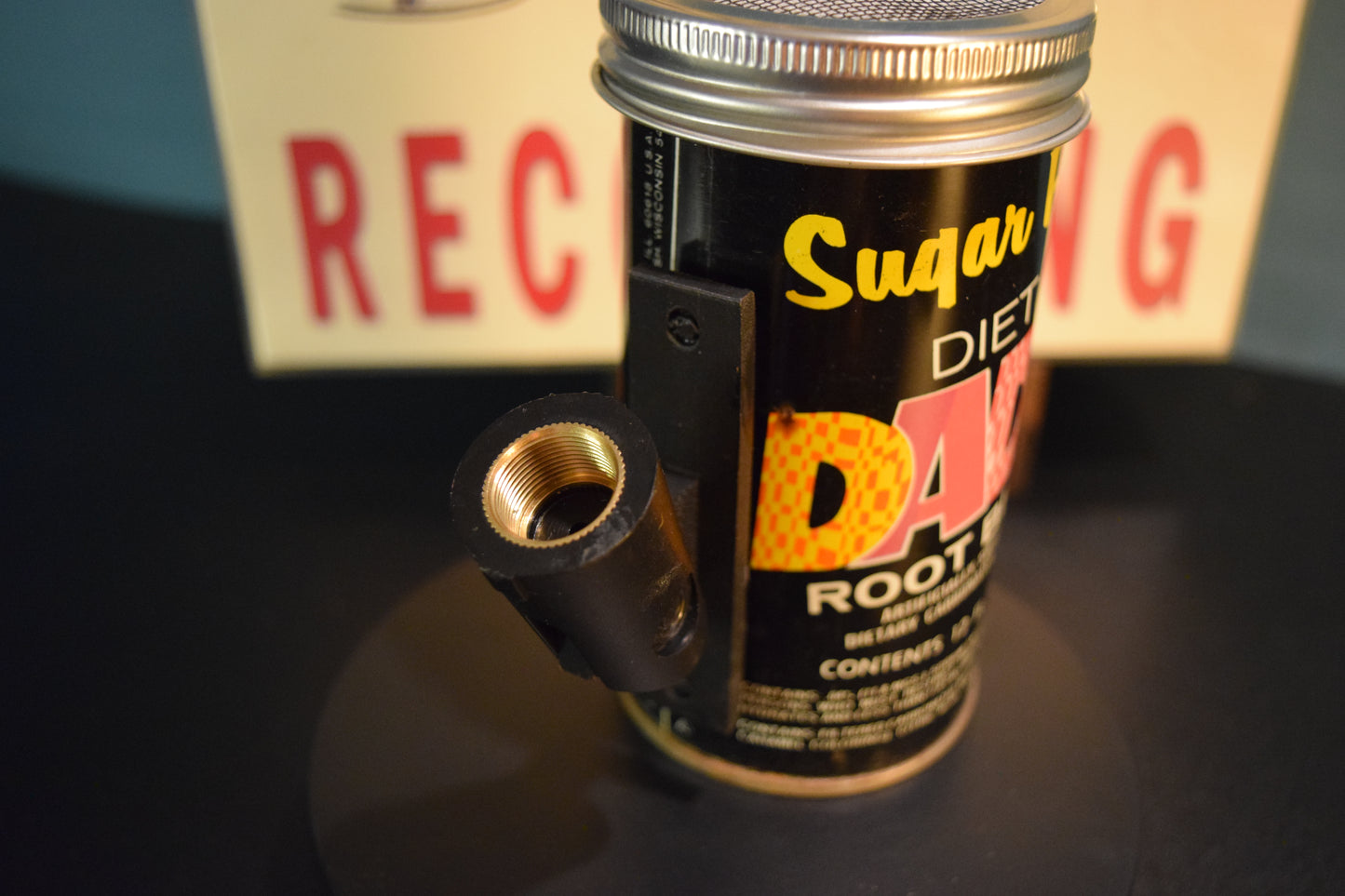 Lo Fi Soda Can Microphone - Dad's Sugar Free Root Beer