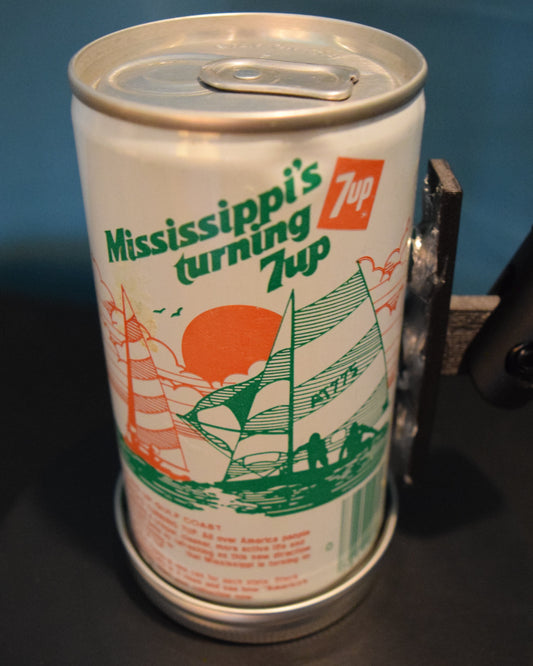 Lo Fi Soda Can Microphone - 1970s 7Up Mississippi