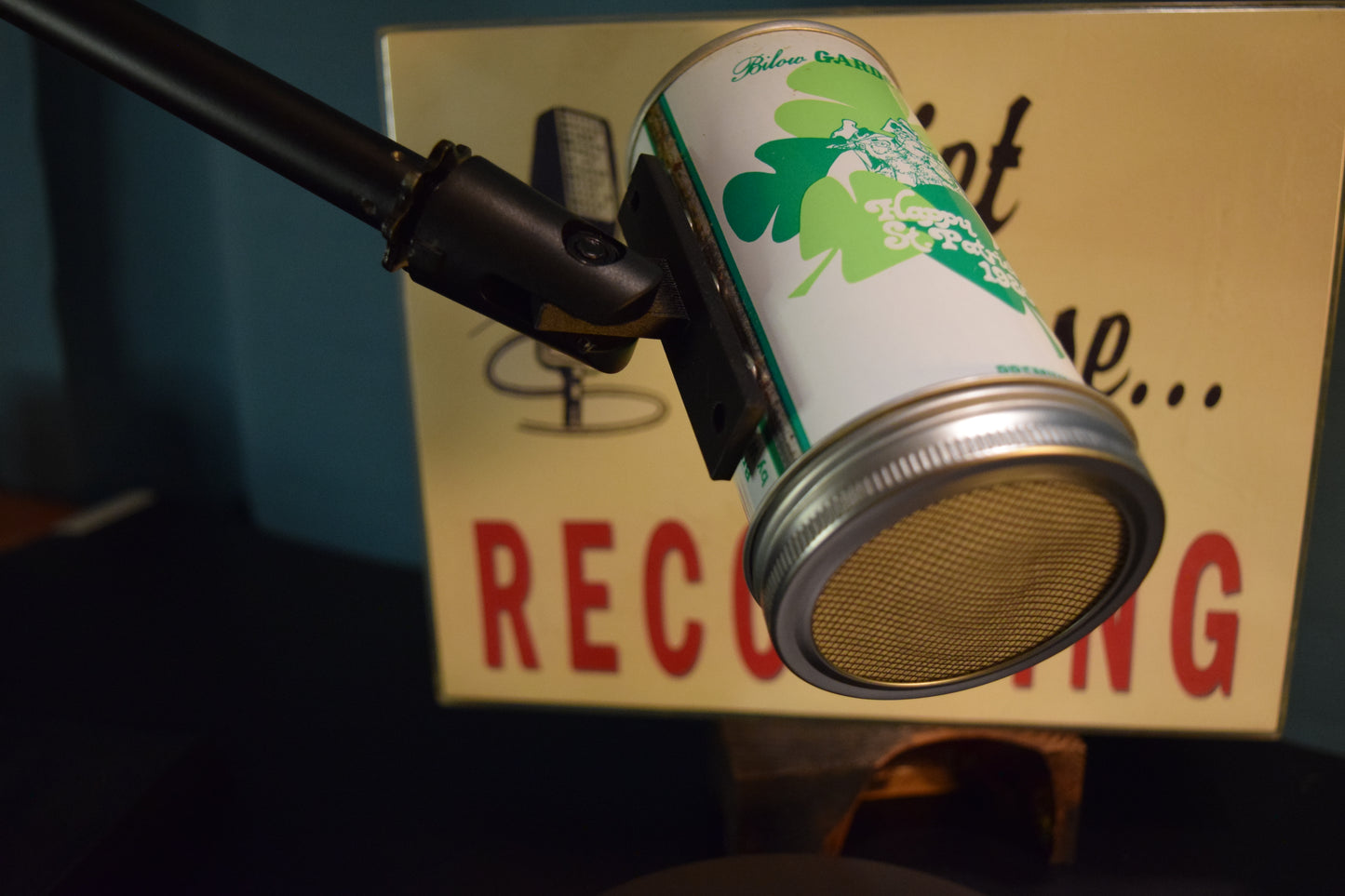 Lo Fi Beer Can Microphone - Bilow New Jersey, 1980 St. Patrick's Day