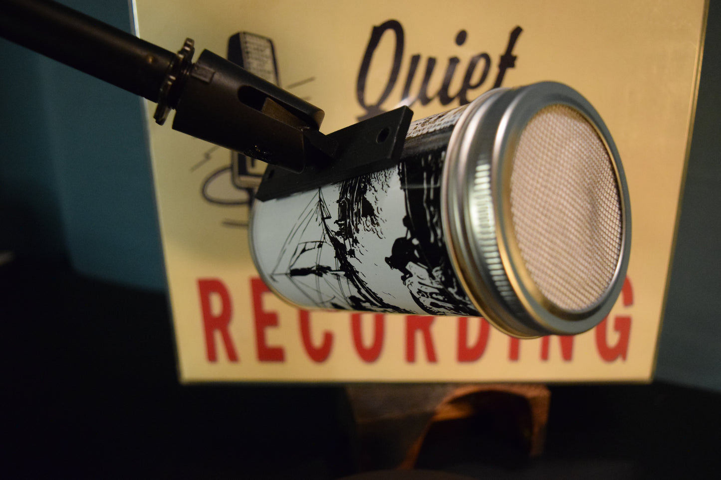 Lo Fi Beer Can Microphone - Bilow New Jersey, 1981 Happy New Year Ocean and Ships