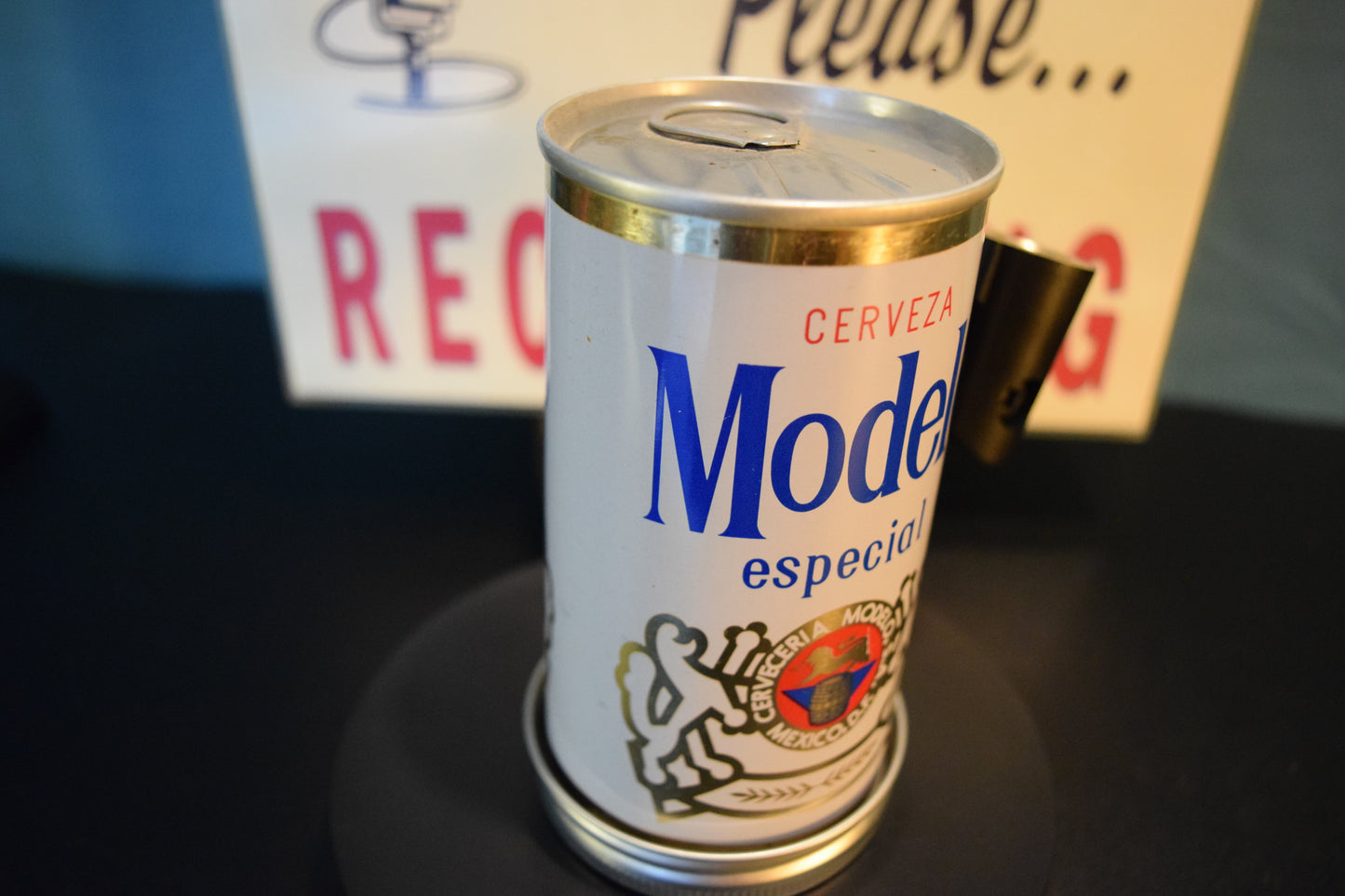 Lo Fi Beer Can Microphone - Modelo