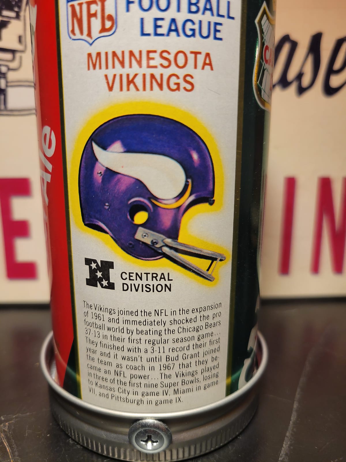 Lo Fi Soda Can Microphone - 1976 NFL Minnesota Vikings