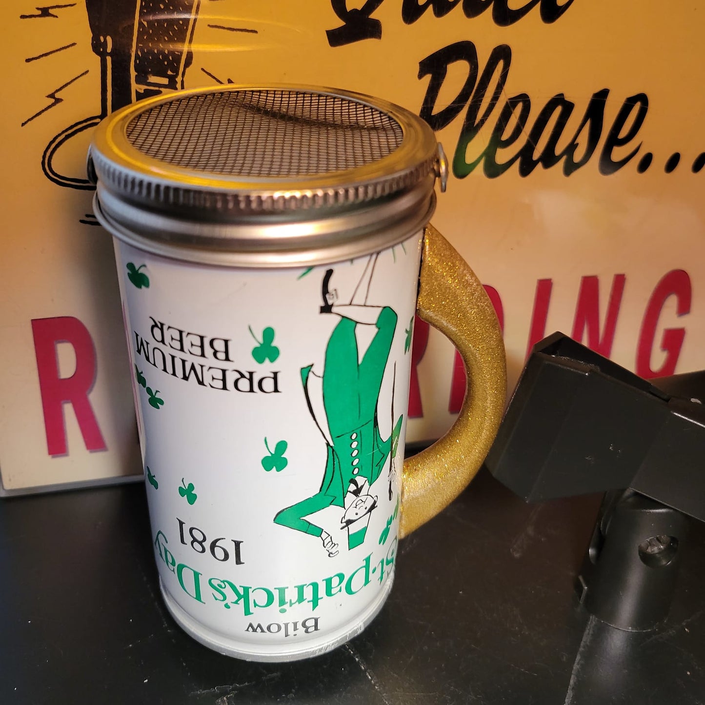 Lo Fi Beer Can Microphone - Bilow New Jersey, St. Patricks Day 1981